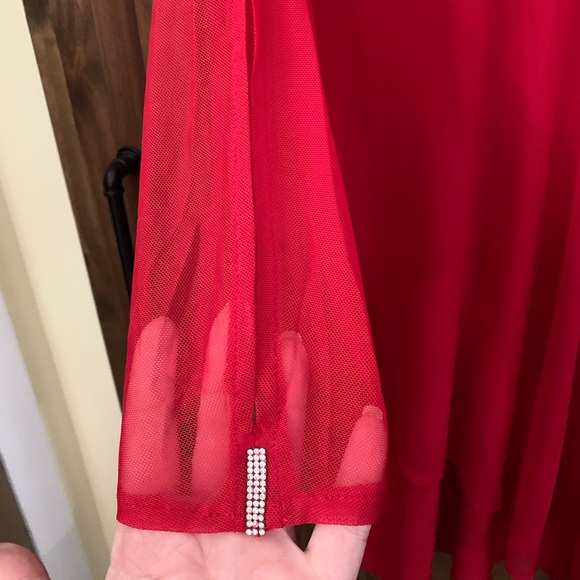 Elegant Red Top with Rhinestones - Picture 3 of 6